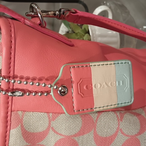 Orange And Tan Coach Bag - Picture 3 of 14